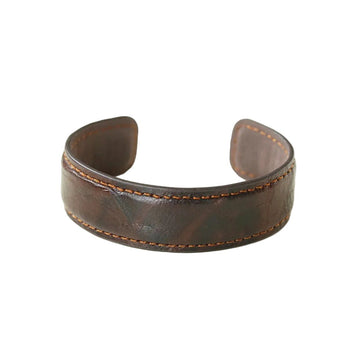 Bracelet femme en cuir véritable marron en forme de jonc semi-rigide aux bords poncés et polis