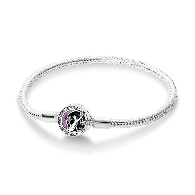 Bracelet fille 8 ans en argent maille serpent avec médaillon chat lune et étoiles dorées
