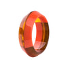 Bracelet manchette femme en résine acrylique bicolore ambre translucide et orange opaque avec finition miroir poli