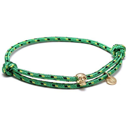 Bracelet cordon pirate textile vert tressé avec crâne doré brillant médaille gravée