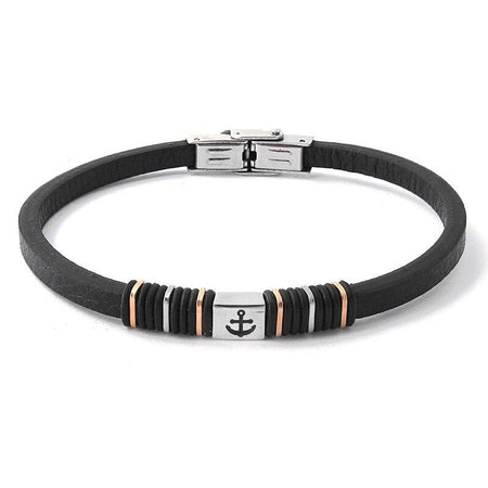 Bracelet homme cuir noir avec ancre marine gravée et finitions métalliques contrastées